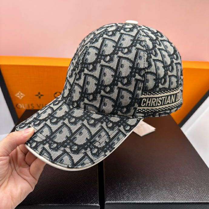 Picture of Dior Cap _SKUDiorCapdxn532405